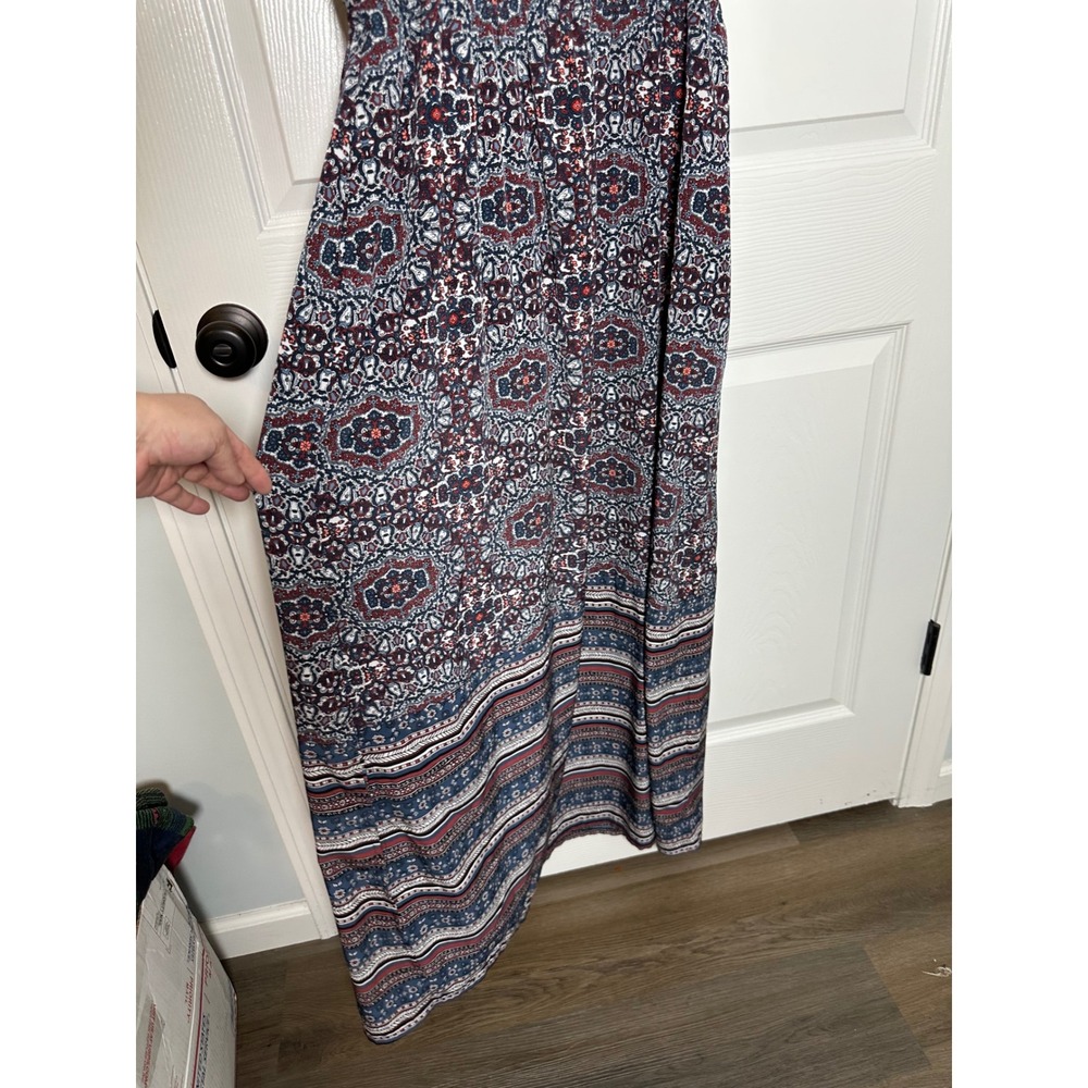 Athleta Halter Maxi Dress Built In Shelf Bra Medallion Print‎ Navy Red Large - Picture 4 of 6